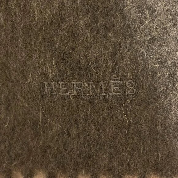 Auth HERMES - Dark Gray Cashmere Scarf - Picture 5 of 7